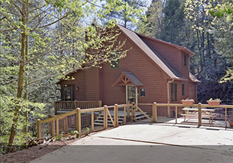 bluffstone 4 bedroom pet friendly cabin north georgia mountains by Sliding Rock Cabins
