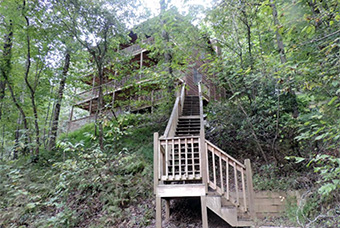 riverside paradise  6 bedroom pet friendly cabin north georgia mountains by Moutain Resort Cabin Rentals